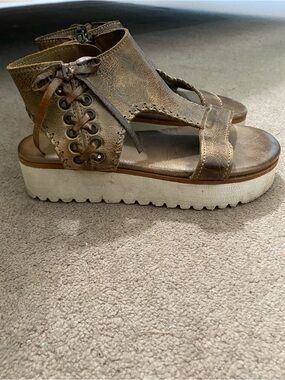 Bed Stu Brown Woven Lace-Up Platform Sandals